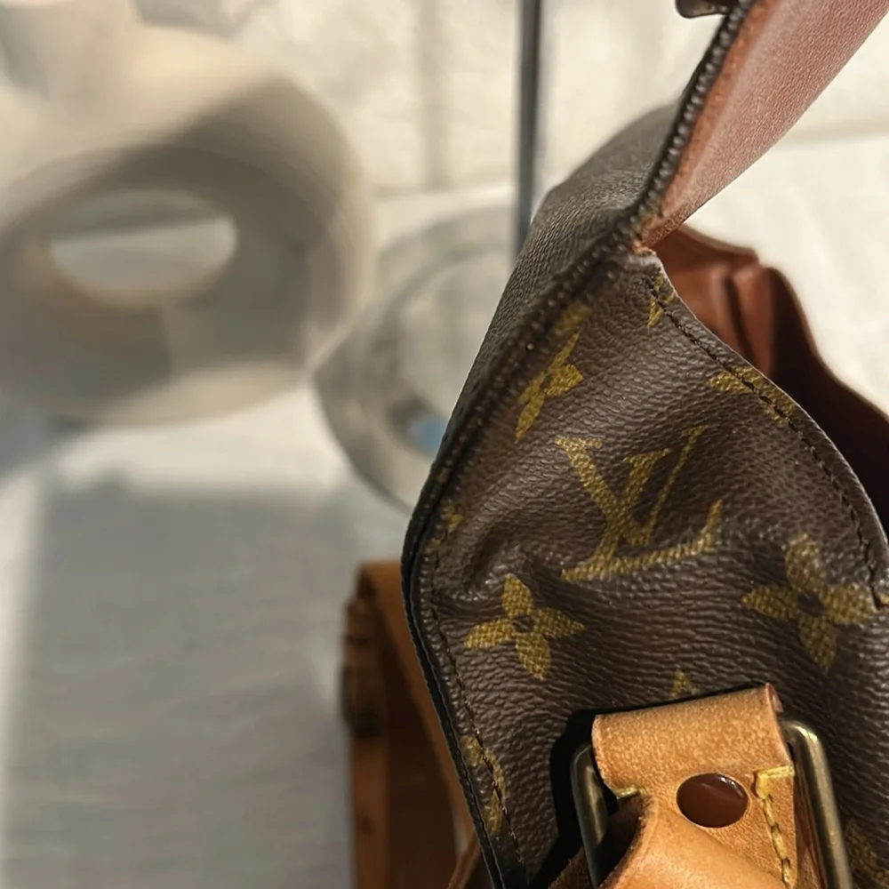 LOUIS VUITTON Monogram Cartouchiere MM Shoulder Bag M51253 LV Auth yk14704